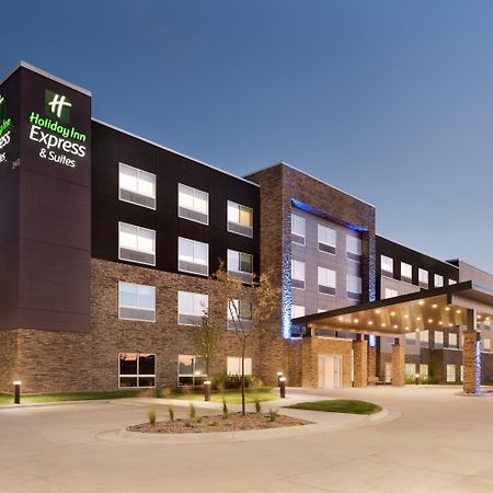 Holiday Inn Express & Suites - West Des Moines - Jordan Creek By Ihg Buitenkant foto