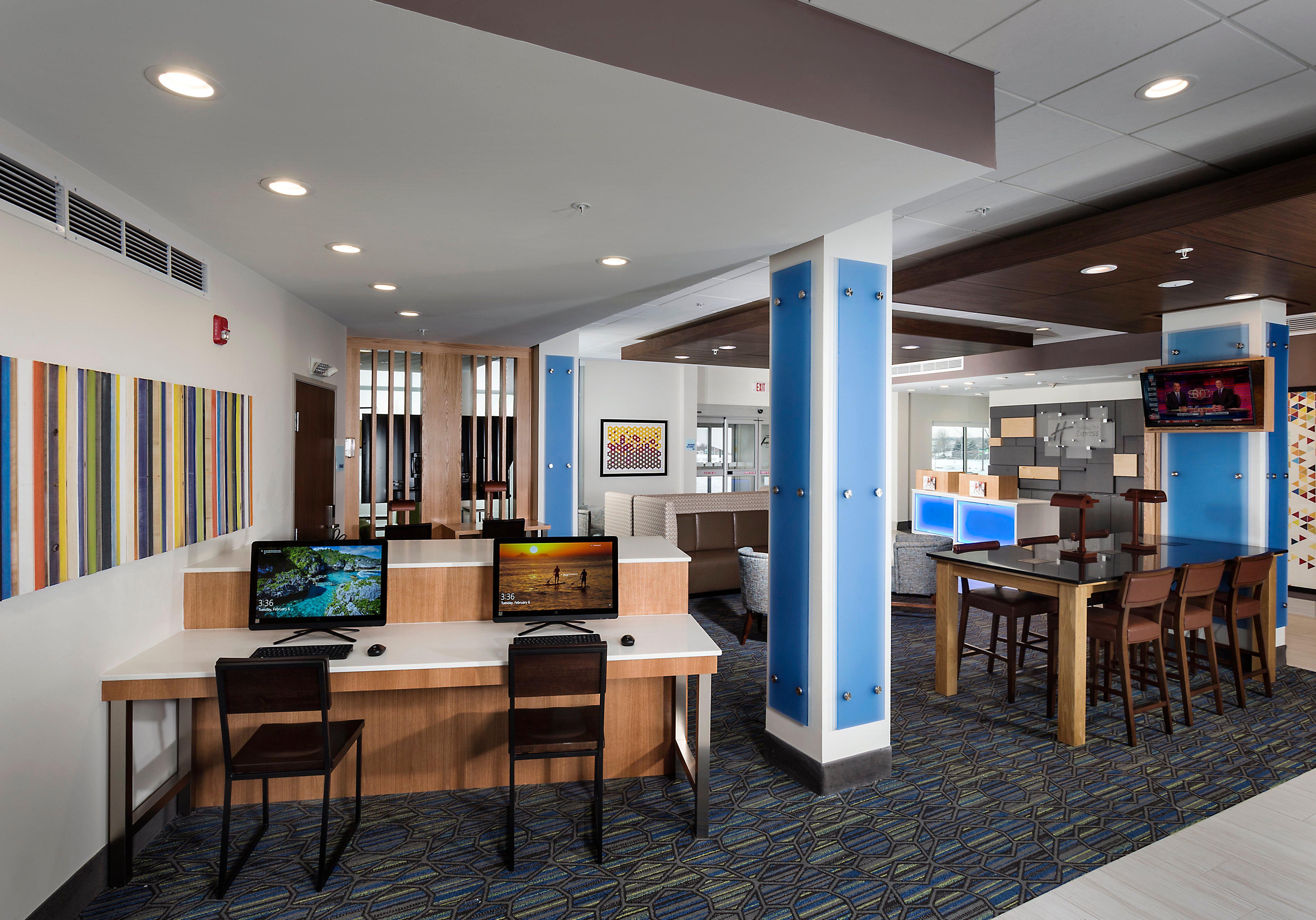 Holiday Inn Express & Suites - West Des Moines - Jordan Creek By Ihg Buitenkant foto