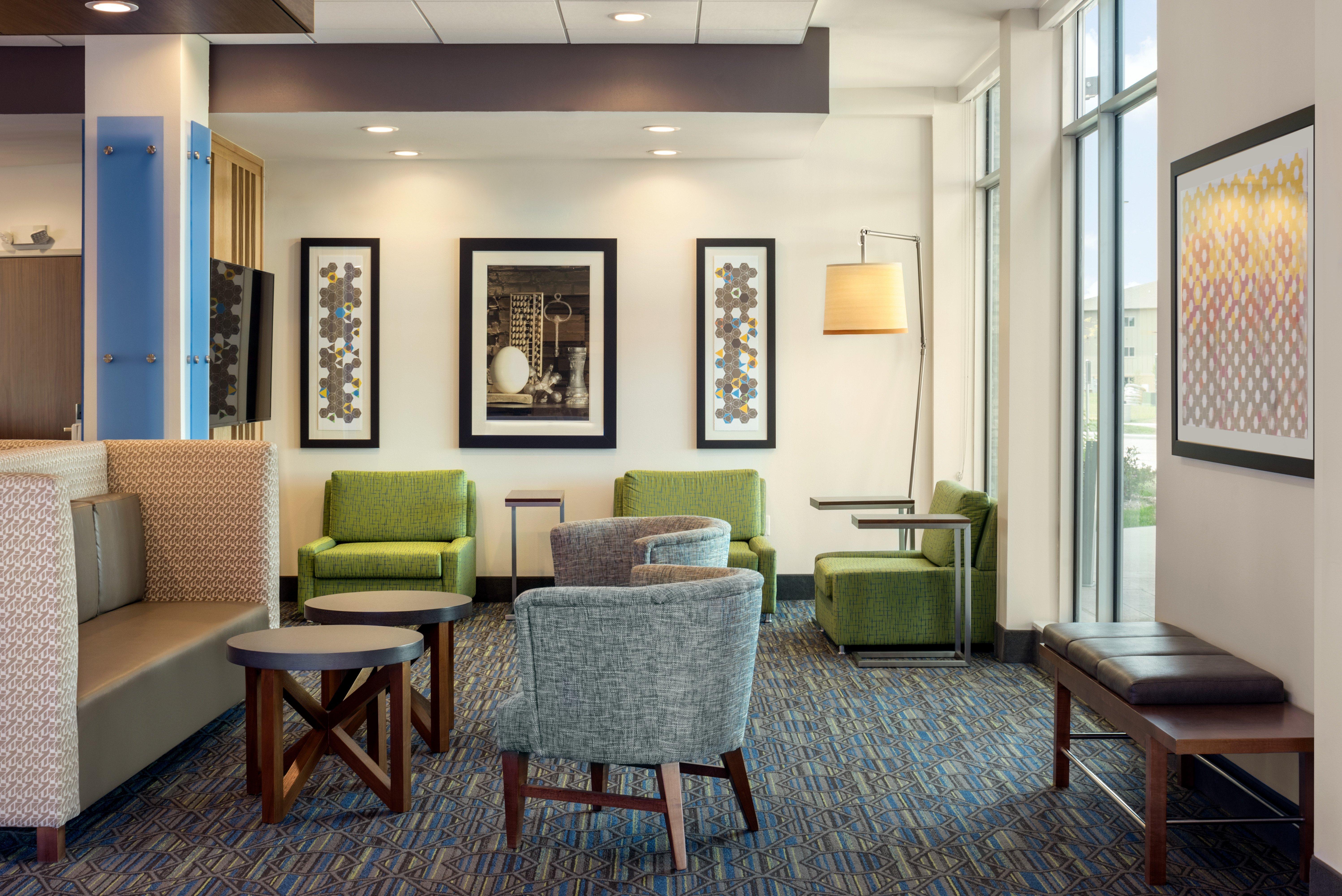 Holiday Inn Express & Suites - West Des Moines - Jordan Creek By Ihg Buitenkant foto
