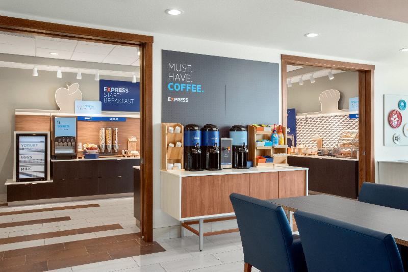 Holiday Inn Express & Suites - West Des Moines - Jordan Creek By Ihg Buitenkant foto
